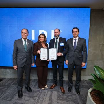 Santa Catarina no Mundo: Paulo Bornhausen apresenta programa de internacionalização e Salmi Paladini Neto recebe reconhecimento como Embaixador do Estado para a Toscana