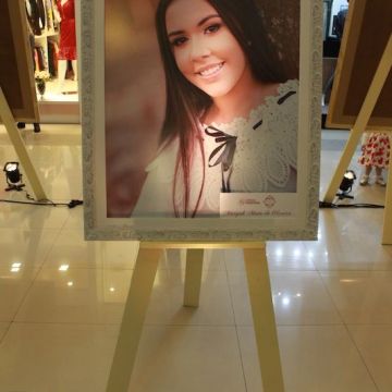 Exposição no Center Shopping apresenta em fotos, as Debutantes 2019 do Grêmio Fronteira