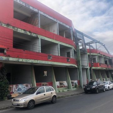 Abandonado, BR Shopping é um caso sem solução