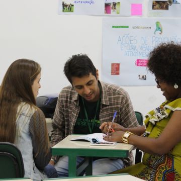 Residência Multiprofissional da Unesc recebe intercâmbio de enfermeiros angolanos