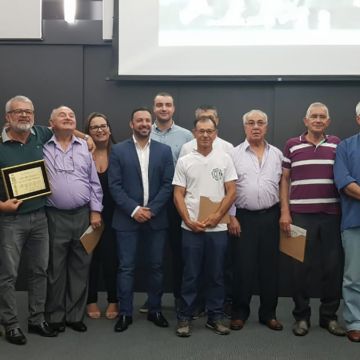 Lembranças e emoção na homenagem ao Esporte Clube Metropol