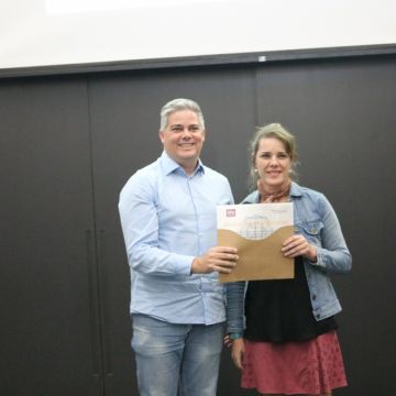 Lembranças e emoção na homenagem ao Esporte Clube Metropol