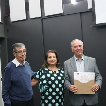 Lembranças e emoção na homenagem ao Esporte Clube Metropol