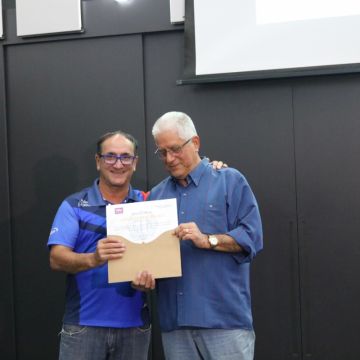 Lembranças e emoção na homenagem ao Esporte Clube Metropol