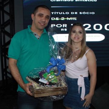 Grêmio Fronteira confraterniza com associados durante a 5º edição do Dia do Sócio