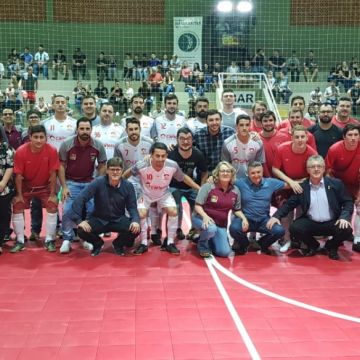 Ginásio Municipal foi entregue a comunidade Turvense