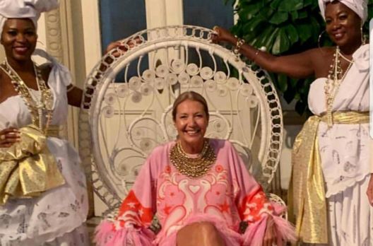 Polêmica: Festa de Diretora da Vogue com tema Racista