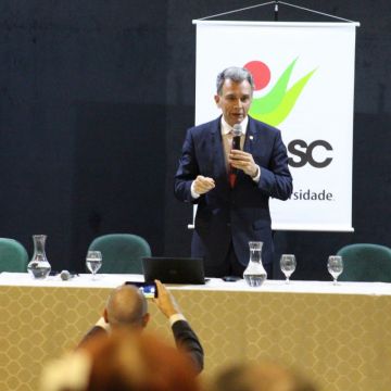 Ministro do TST palestra na Unesc