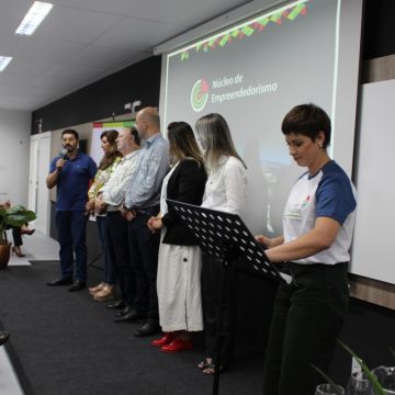Araranguá conhece de perto o Programa Mentoring da Unesc