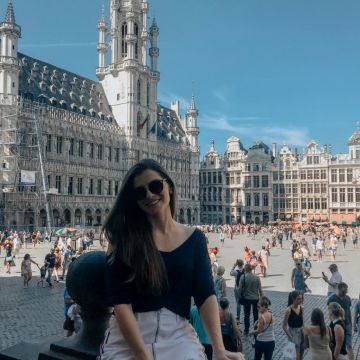 Acadêmica da Satc realiza estágio na Bélgica