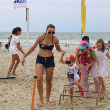 Atividades do Verão Mais Unesc movimentam moradores e veranistas de Balneário Rincão  