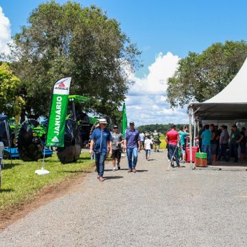 Sicoob Credisulca leva cooperativismo de crédito ao maior evento rural de Turvo/SC