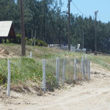 Estrutura da Festa dos Caminhoneiros começa a ser montada 