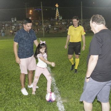 Hoje tem final no futebol do Morro