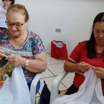 Clubes de Mães