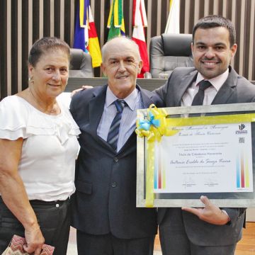 Eraldo Vieira é homenageado