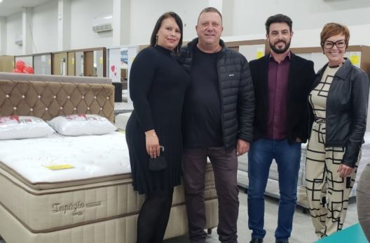 Visita especial da Serflex, nas lojas Santa Helena