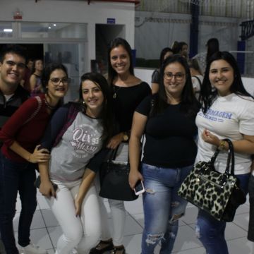 FVA recepciona acadêmicos