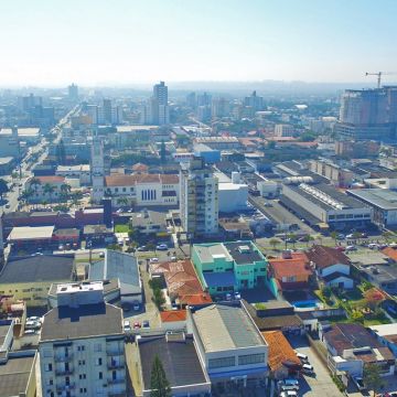 Prefeito decreta ponto facultativo