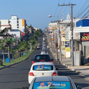 Campanha de Igor Batista e Drº. Ribeiro toma as ruas de Araranguá