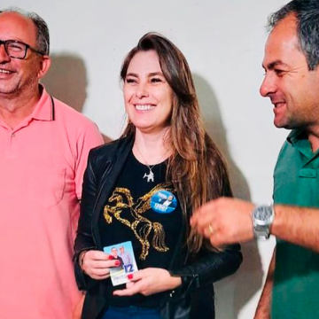 Deputada Paulinha firma compromissos com Pinto e Nito