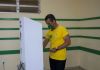 Candidato a prefeito, Ricardo Ghelere vota na Escola Maria Garcia Pessi