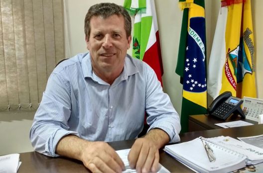 Parecer é pela não volta às aulas